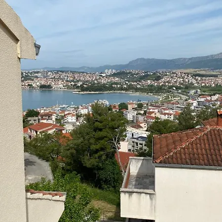 Stipan Lägenhet Podstrana