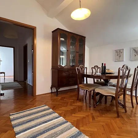Apartment Stipan Podstrana