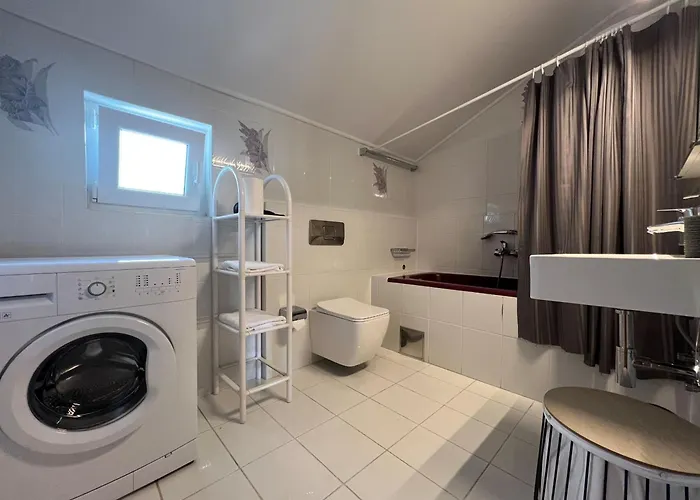 Stipan Lejlighed Podstrana